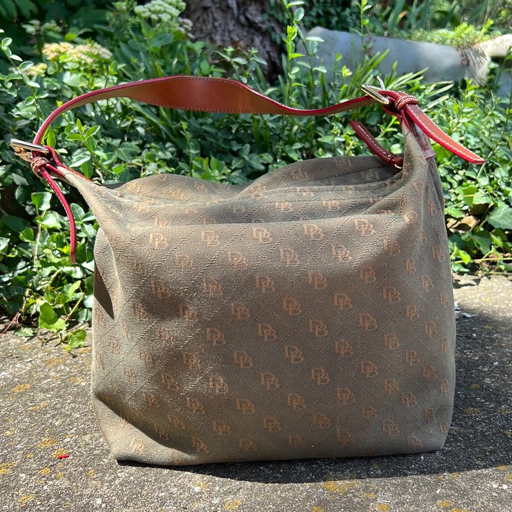 Vintage Dooney&Bourke purse